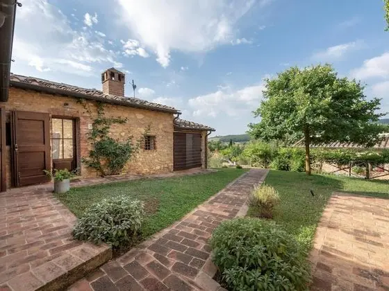 Apartment in Chianti With Pool ID 3939
