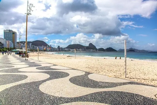 Apartment in Copacabana for up to 3 People 50m From the Beach Cavirio Jc1226