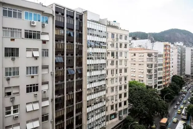 Apartment in Copacabana for up to 4 People 100m From the Beach Cavirio Nsc1003 - Oda