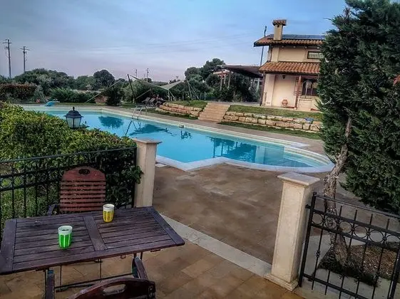 Apartment in Countryside Villa With Pool