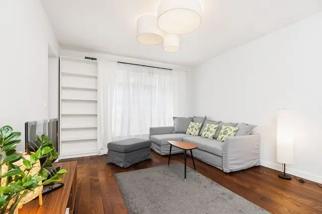 Apartment Cracow Slusarska by Renters