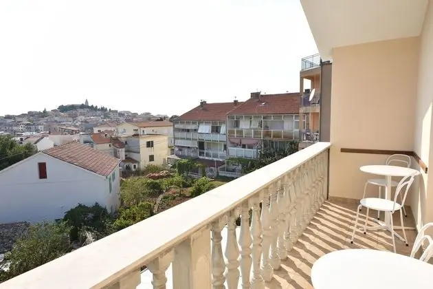 Apartment Damir