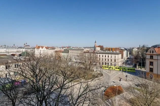 Apartment Daszynskiego Cracow by Renters