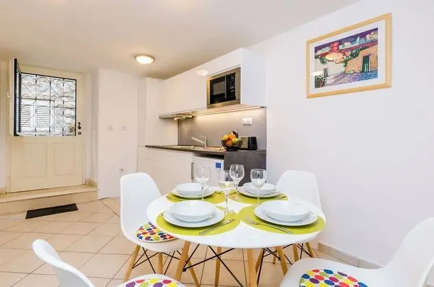 Apartment Domix - Yerinde Yemek