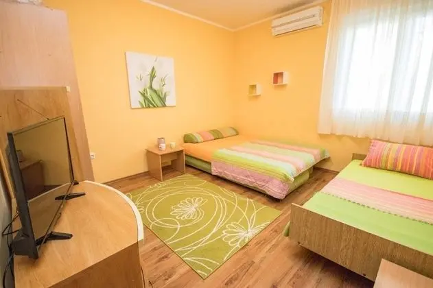 Apartment Filip - Oda