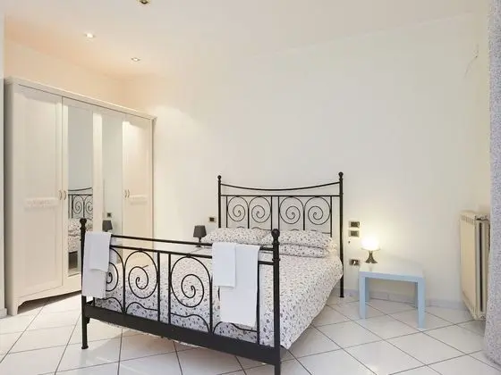 Apartment at the Foot of Mt. Vesuvius - Oda