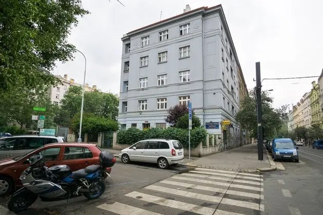 Apartment Four Year Seasons