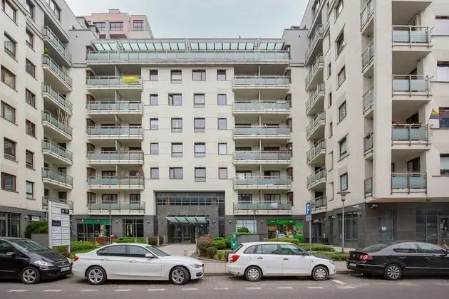 Apartment Gieldowa Warsaw by Renters - Dış Mekan