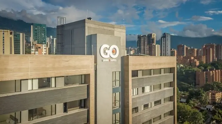 Apartment Go Living & Suites by HOUSY HOST - Dış Mekan