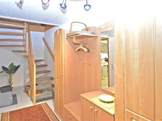 Apartment in the Harz With a log Cabin, Pond and Covered Seating Area - İç Mekan