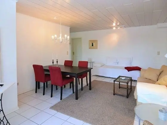 Apartment in Homberg ot Welferode With Garden & Parking - Yerinde Yemek