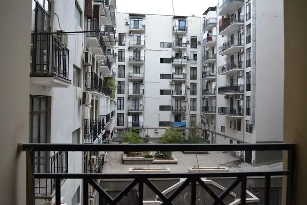 Apartment on Ingorokva St. 19