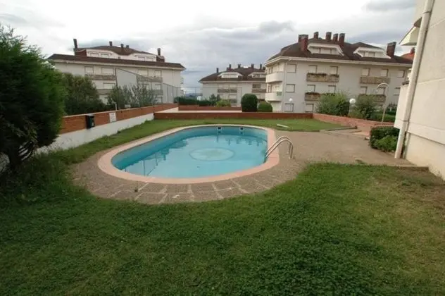 Apartment in Isla Playa, Cantabria 103305 by MO Rentals - Havuz