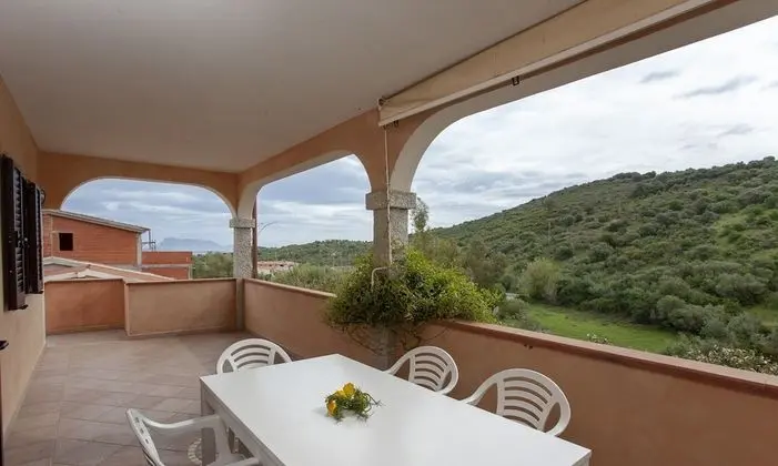 Apartment Janna Di La Chessa Vista Su Tavolara