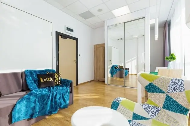 Apartment Jerozolimskie 412 by Renters