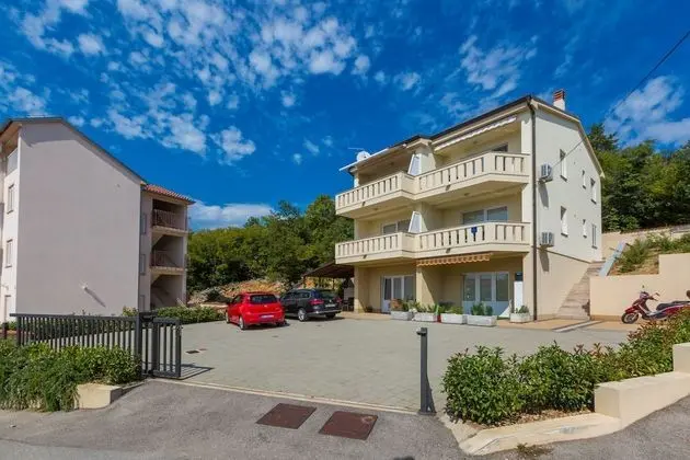 Apartment Josip