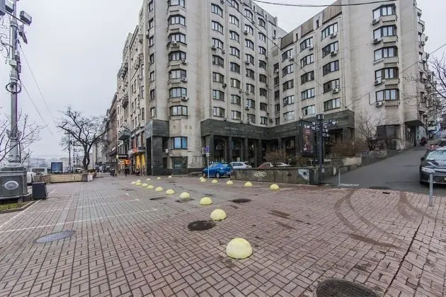 Apartment on Khreshchatyk