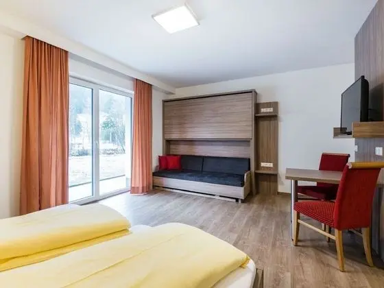 Apartment in Kleinarl Near Ski-area With Balcony & Parking - Oda Düzeni