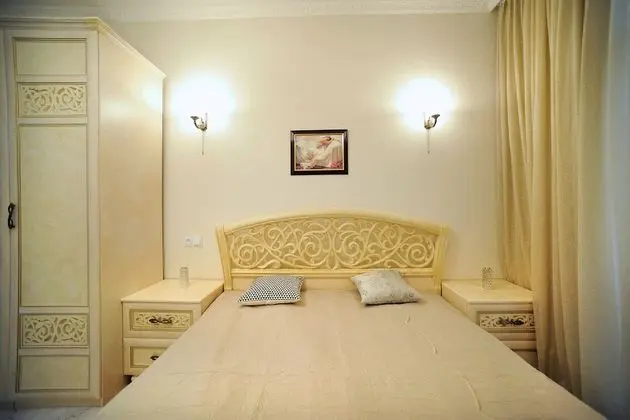 Apartment on Kostava str.