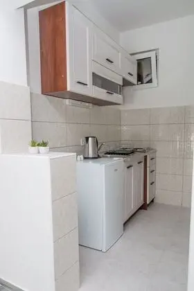 Apartment Krivokapic - Mutfak