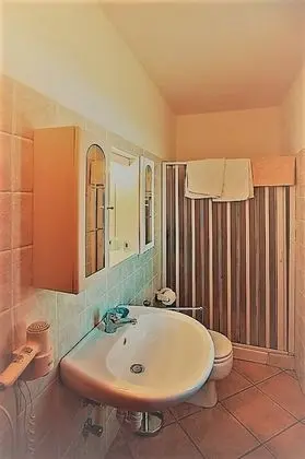 Apartment in the Langhe Unesco 2014 World Heritage Site - Banyo Tipleri