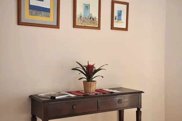 Apartment With Large Balcony and sea View - İç Mekan
