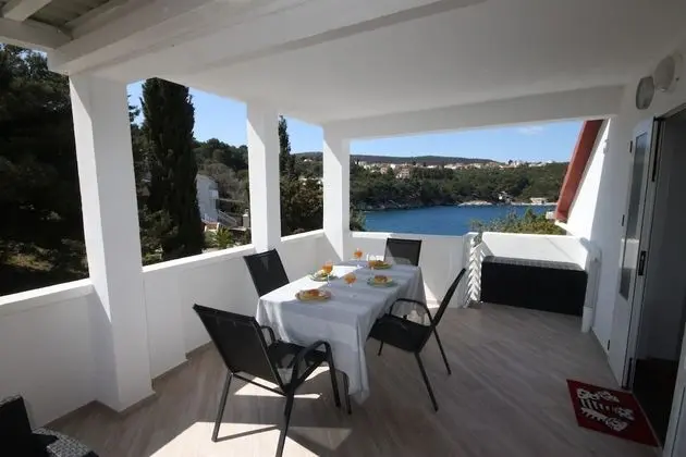 Apartment Located Directly on the Seaside, With Stunning Views and Seasight
