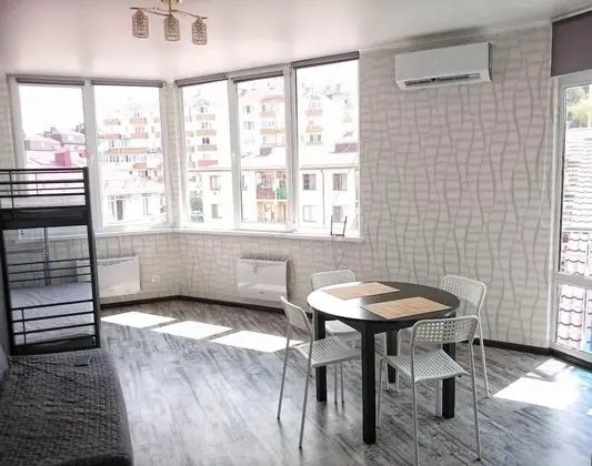 Apartment on Lysaya Gora 33g Green Area 6