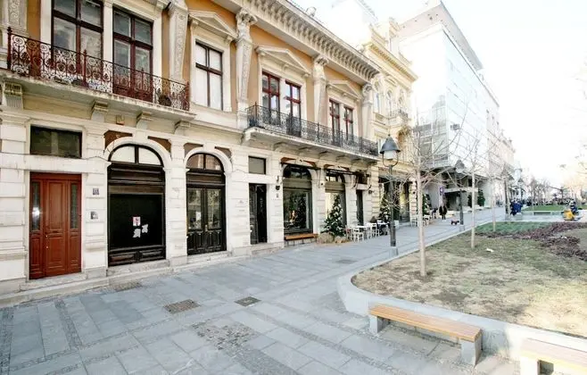 Apartment Manufactura