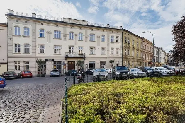 Apartment Miodowa 19 by Renters