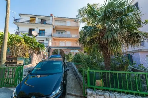 Apartment Mirjana