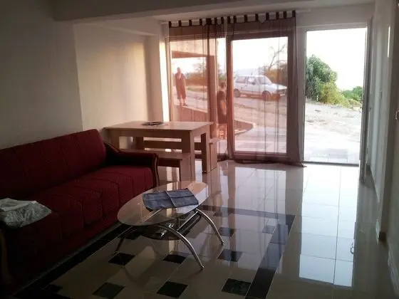 Apartment Misel With Bedrooms With Terrace and sea View - Yerinde Yemek