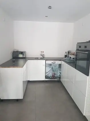 Apartment mit Terrasse in Oberhausen - Mutfak