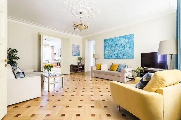 Apartment near Hermitage - Dış Mekan