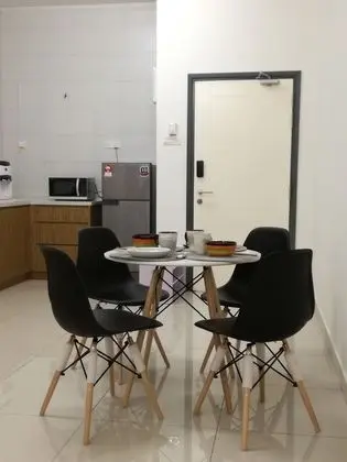 Apartment near LRT at Da Men