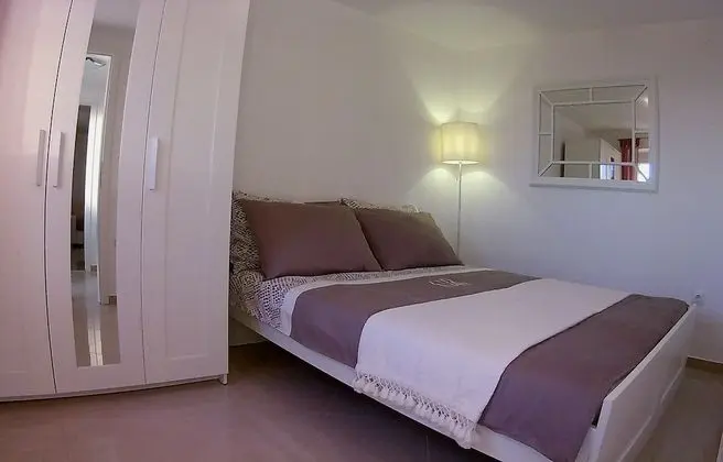 Apartment Near Old Town Dubrovnik With Terrace and Beatuful View