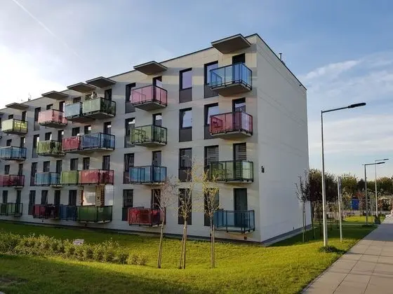 Apartment near Train Station