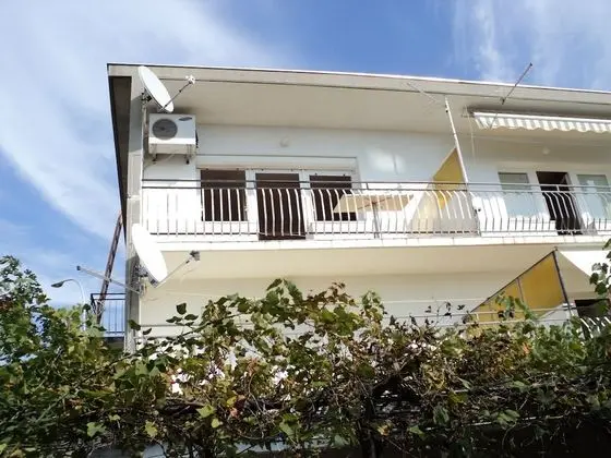 Apartment Neno