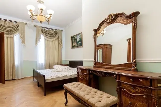 Apartment Nice Novoslobodskaya