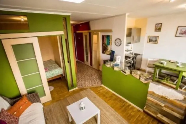 Apartment on Novokuznetskaya 6