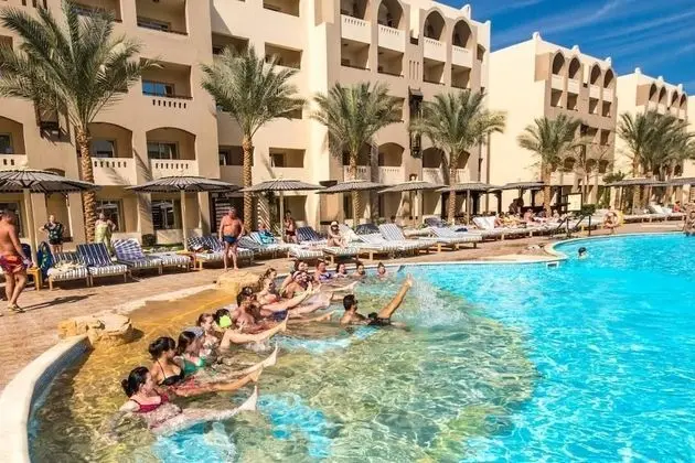 Apartment At Nubia Aqua Beach Resort - Havuz