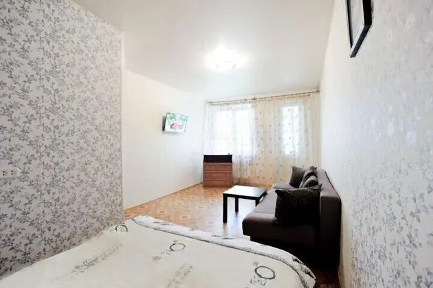 Apartment on Okeanskiy Pr. 149