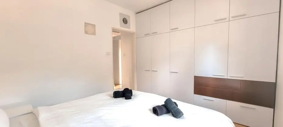 Apartment Ophrys 1BR Tel Aviv Kerem Kalisher St Tl66 - Oda