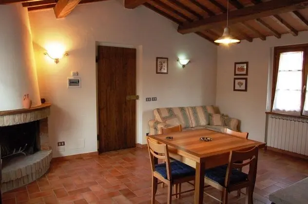 Apartment on the Outskirts of Chianti Between Siena and Arezzo