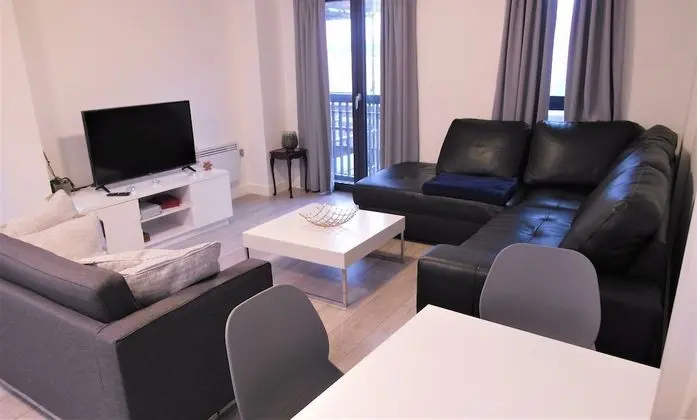 Apartment in Parliament Brewery Village - Öne Çıkan Resim