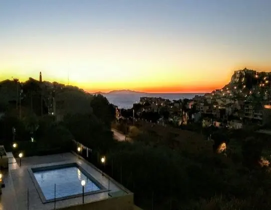 Apartment With Pool Ideal for Families