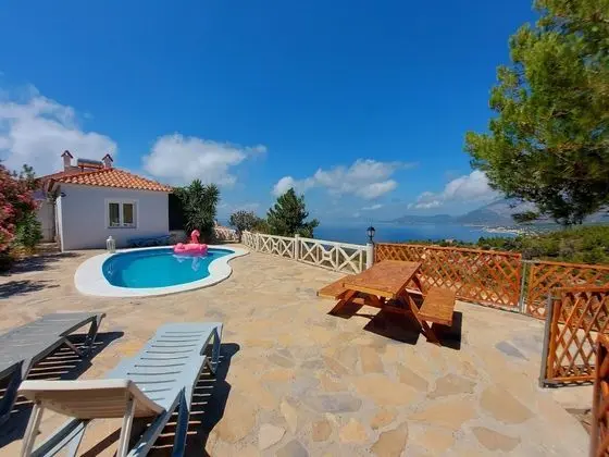 Apartment With Pool and Panorama View - Dış Mekan