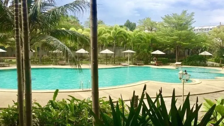 Apartment R-Con Wongamat - Havuz