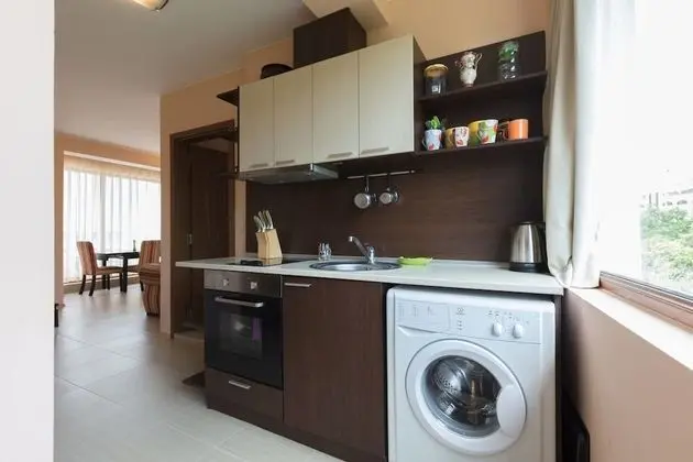 Apartment Rich Beach Nessebar