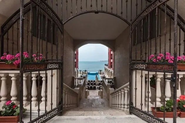 Apartment Rich Beach Nessebar - Havuz